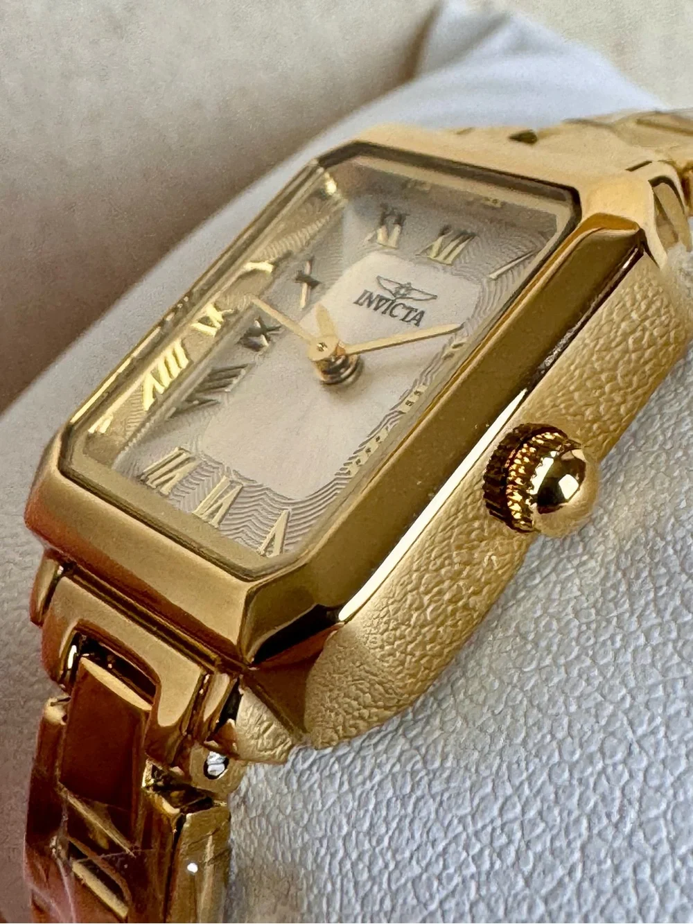 Invicta celestial gold